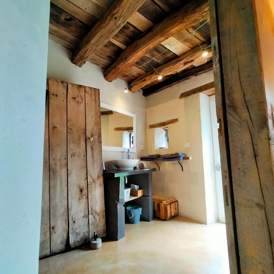 Suites De Campagne Les Eydieux, Petits Dejeuners Inclus Saint-Angel  Exterior photo